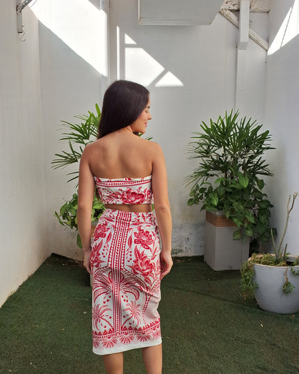 BLUSA FARM TOP RETO ESTAMPADO COQUEIRO DE FLOR