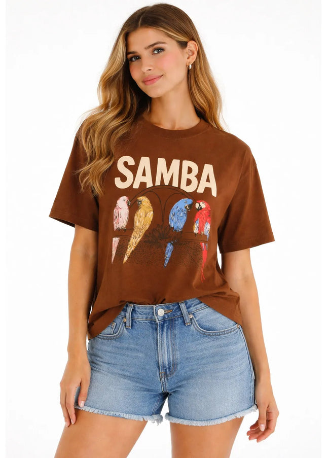 T-shirt Farm Média Na Avenida Marrom